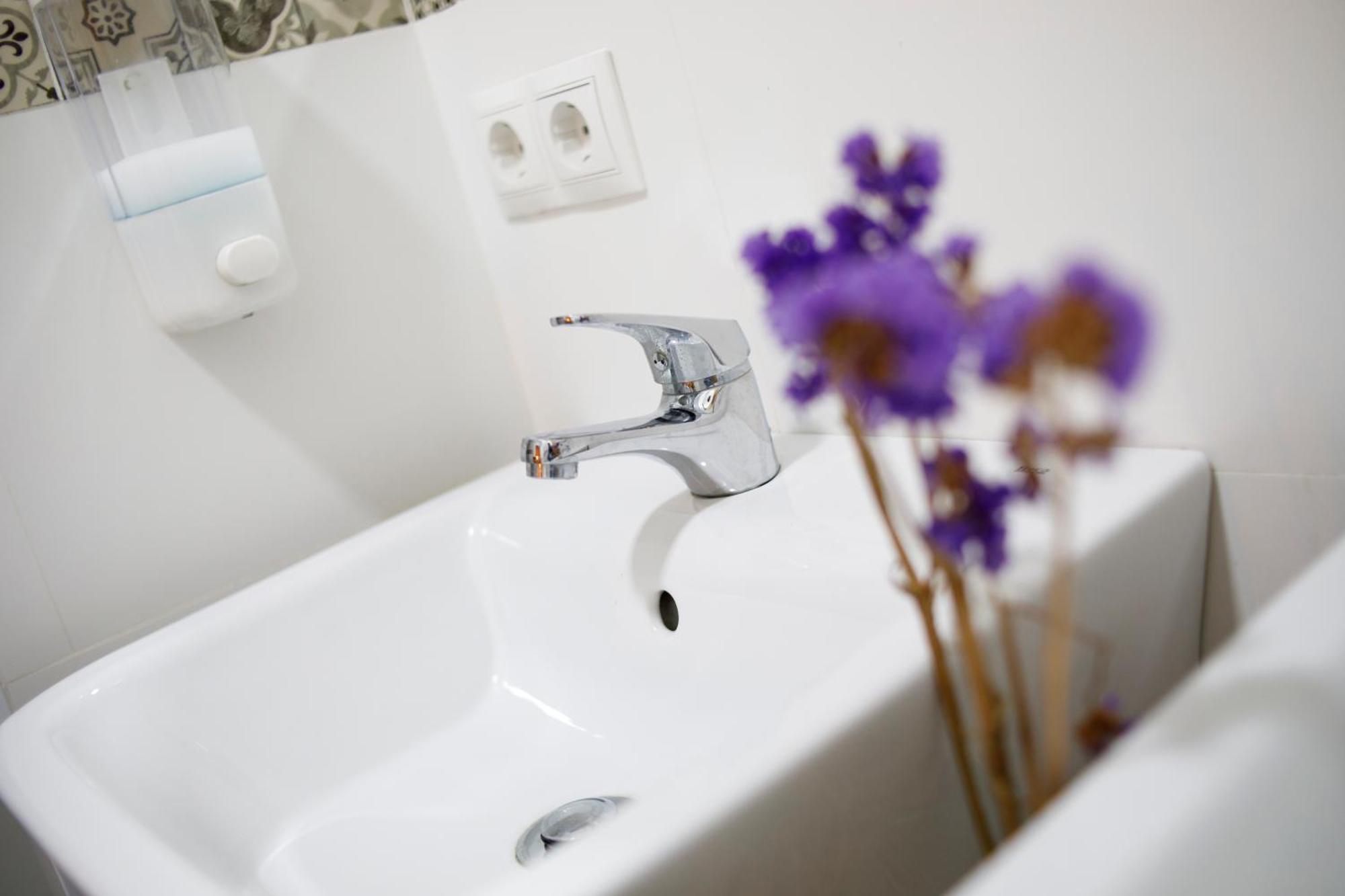 Italica Hostel Santiponce Εξωτερικό φωτογραφία