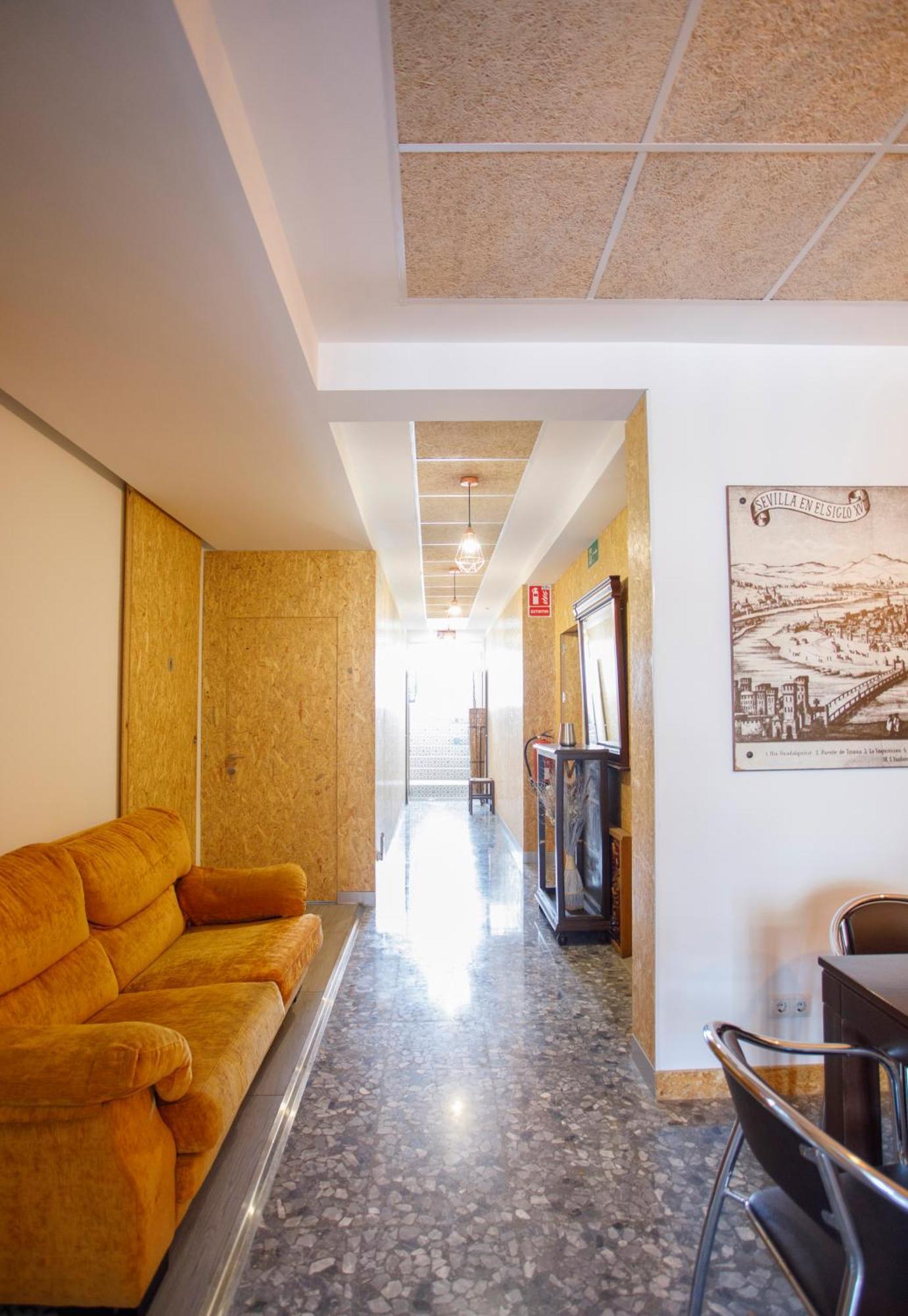 Italica Hostel Santiponce Εξωτερικό φωτογραφία