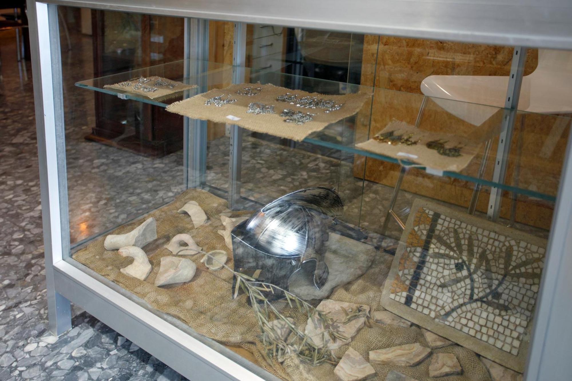Italica Hostel Santiponce Εξωτερικό φωτογραφία